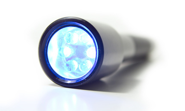 手電筒性能測(cè)量(圖1) 手電筒性能測(cè)量(圖1)